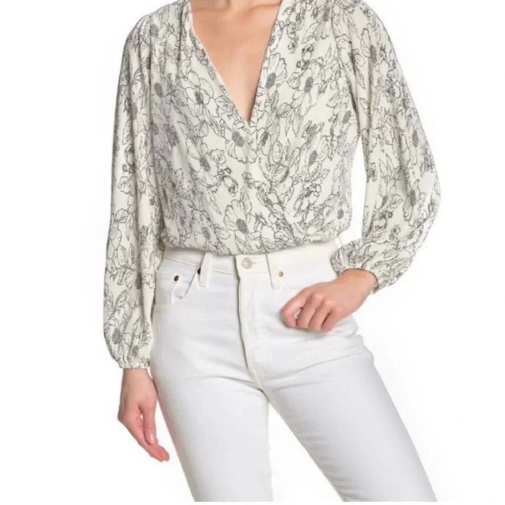 NWT ASTR The Label long sleeve Surplice Wrap Top